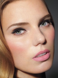 дневной макияж для голубых глаз дневной макияж для голубых глаз