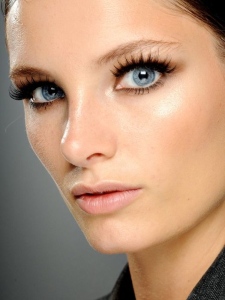 дневной макияж для голубых глаз дневной макияж для голубых глаз