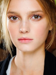 дневной макияж для карих глаз дневной макияж для карих глаз