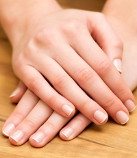 придайте форму ногтям придайте форму ногтям