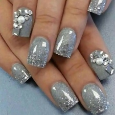 маникюр со стразами маникюр со стразами