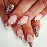 нейл арт с блестками нейл арт с блестками