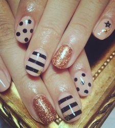 маникюр на коротких ногтях маникюр на коротких ногтях