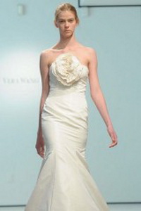 свадебные платья 2012 свадебные платья 2012