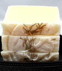 мыло ручной работы с розмарином и мятой мыло ручной работы с розмарином и мятой